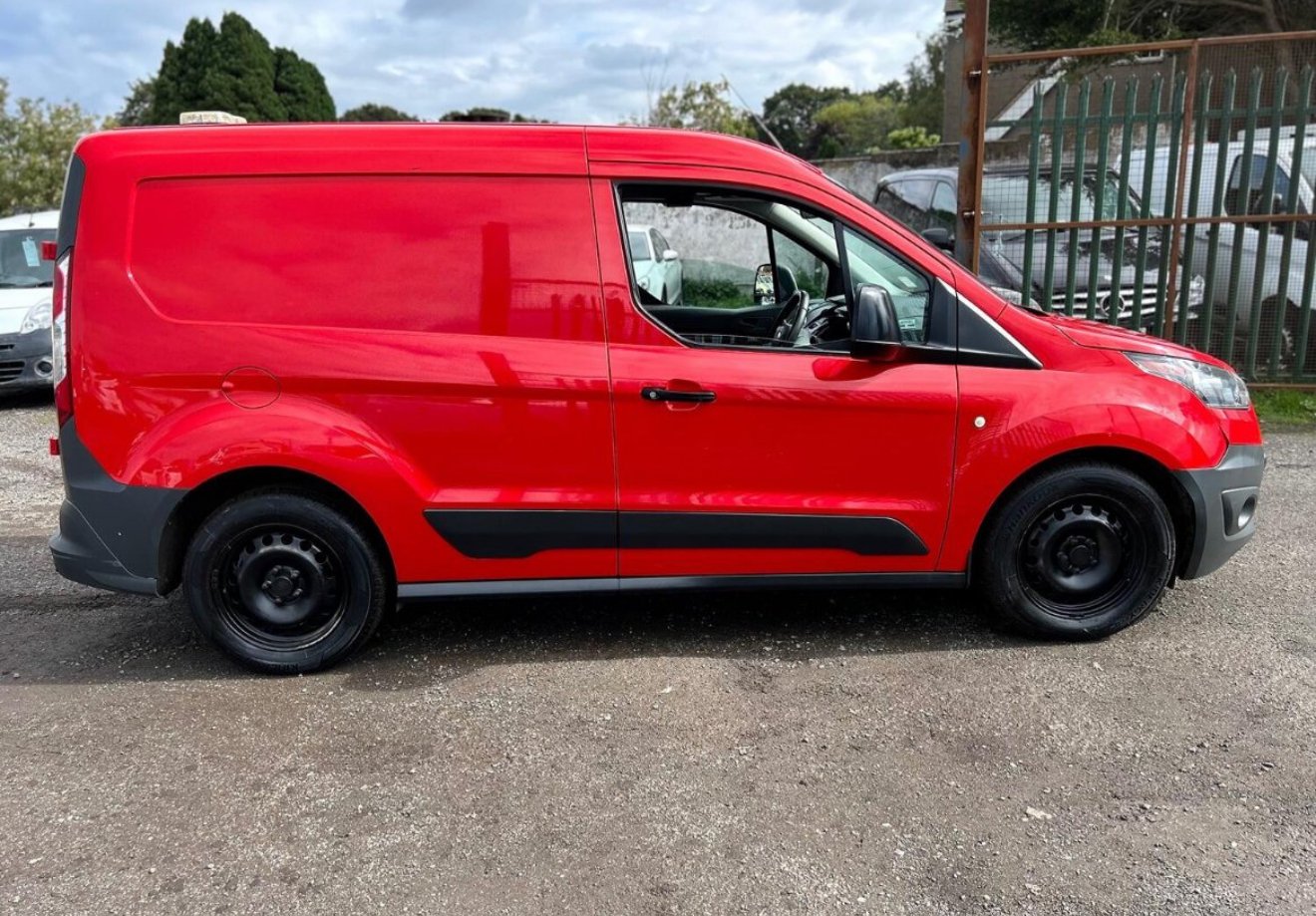 Used Ford Transit Connect 2017 for sale - 76793473: Photo 3