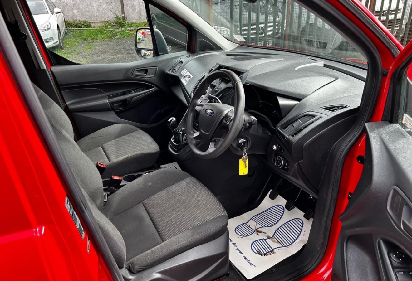 Used Ford Transit Connect 2017 for sale - 76793473: Photo 5