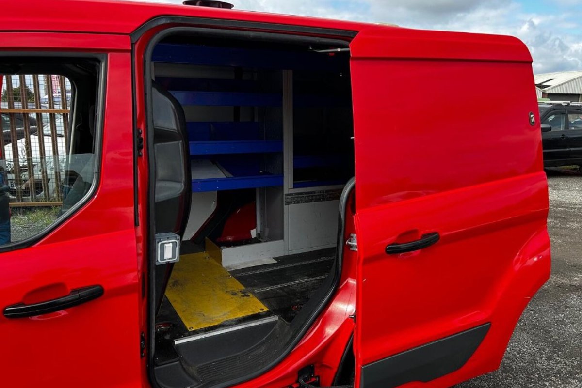 Used Ford Transit Connect 2017 for sale - 76793473: Photo 8