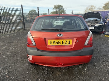 Used Kia Rio 2006 for sale - 78633575: Photo