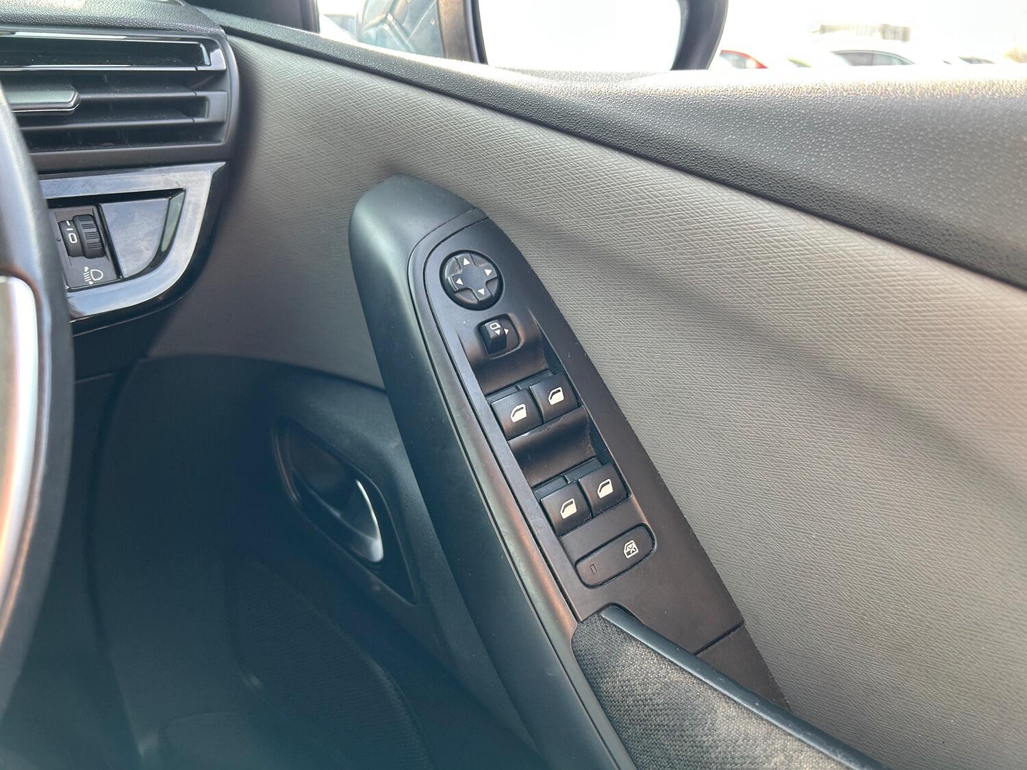 Used Citroen C4 Picasso 2016 for sale - 76793476: Photo 20