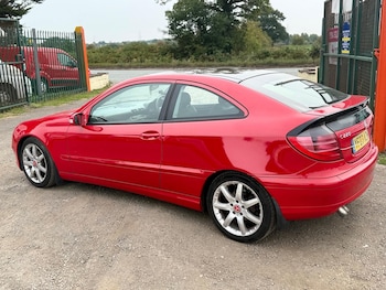 Used Mercedes-Benz C Class 2003 for sale - 77639173: Photo