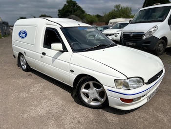 2000 - 55 Van 4-Door