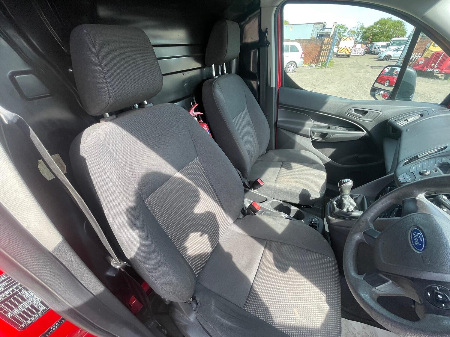 Used Ford Transit Connect 2017 for sale - 76497475: Photo 11