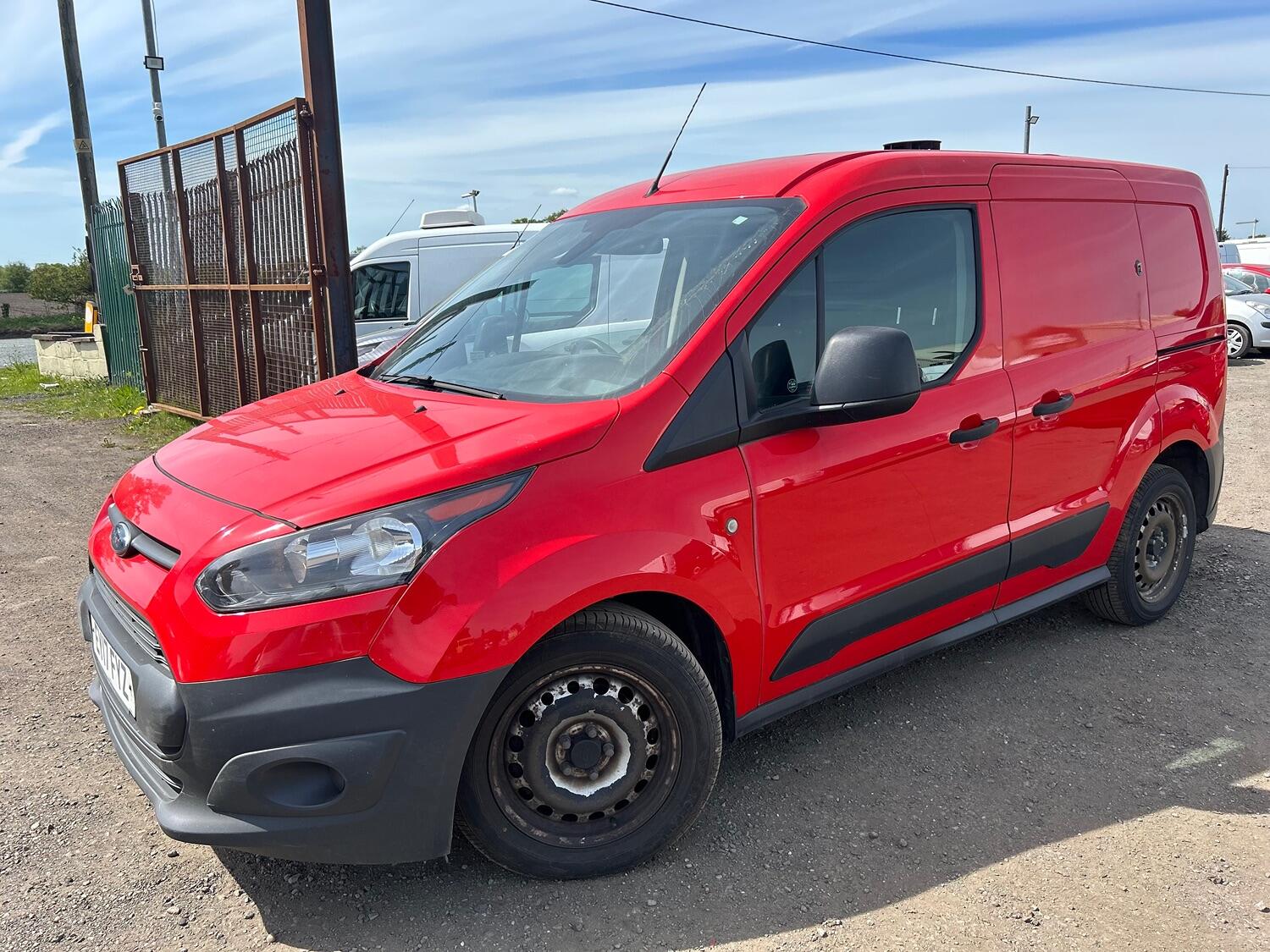 Used Ford Transit Connect 2017 for sale - 76497475: Photo 2