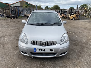 Used Toyota Yaris 2004 for sale - 79886495: Photo