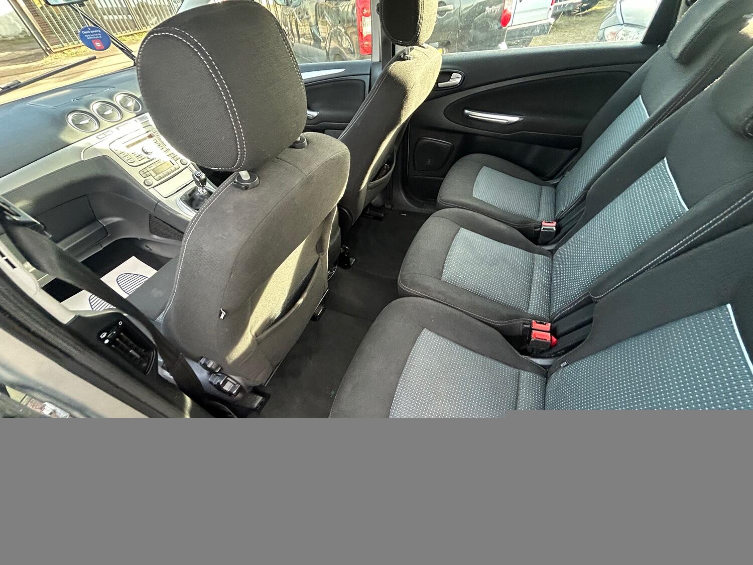 Used Ford S-Max 2010 for sale - 76793486: Photo 15