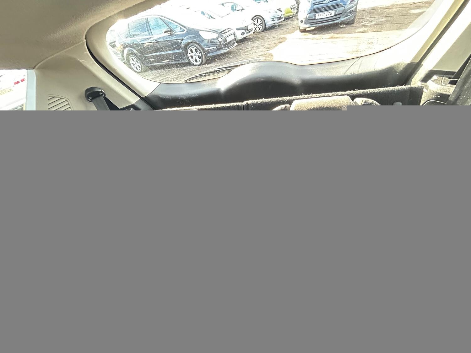 Used Ford S-Max 2010 for sale - 76793486: Photo 16