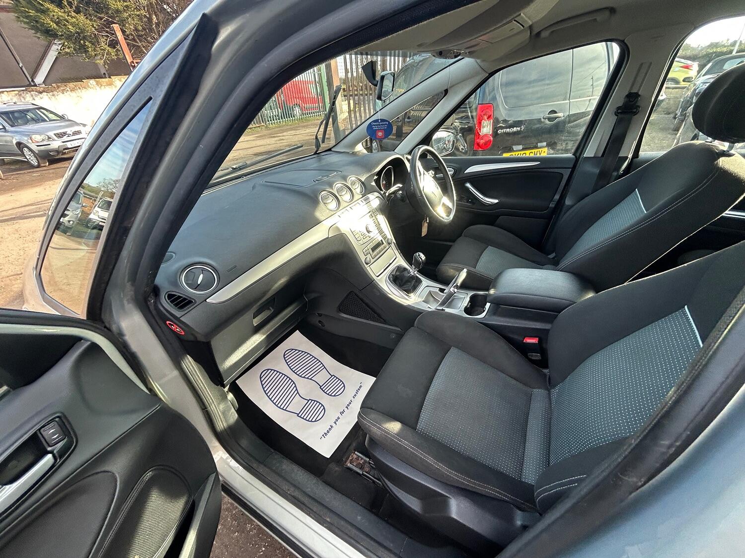 Used Ford S-Max 2010 for sale - 76793486: Photo 8