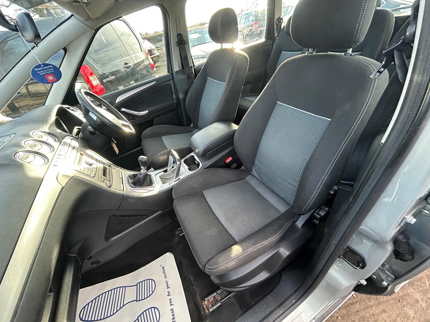 Used Ford S-Max 2010 for sale - 76793486: Photo 9