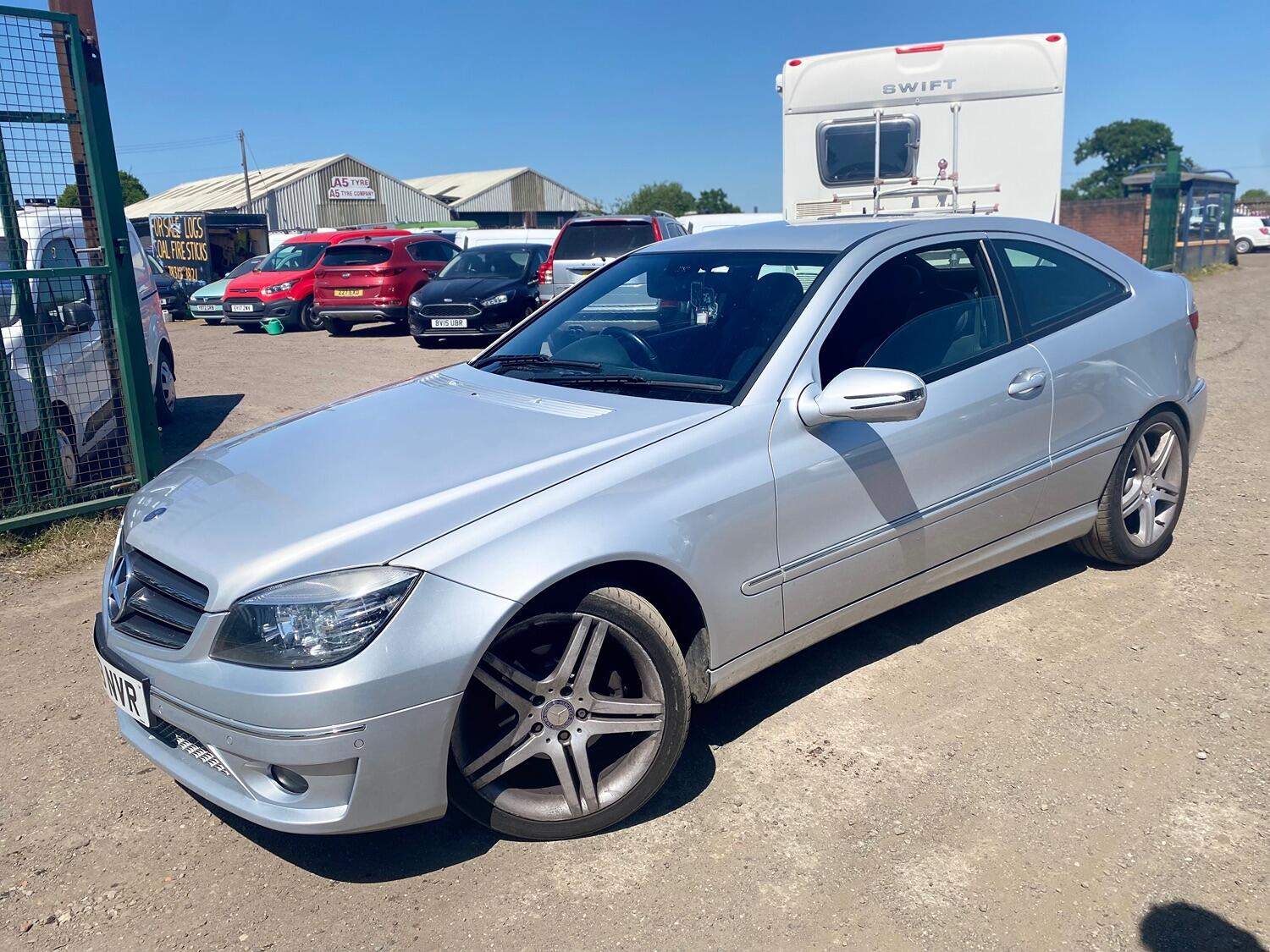 Used Mercedes-Benz CLC Class 2009 for sale - 76793454: Photo 1