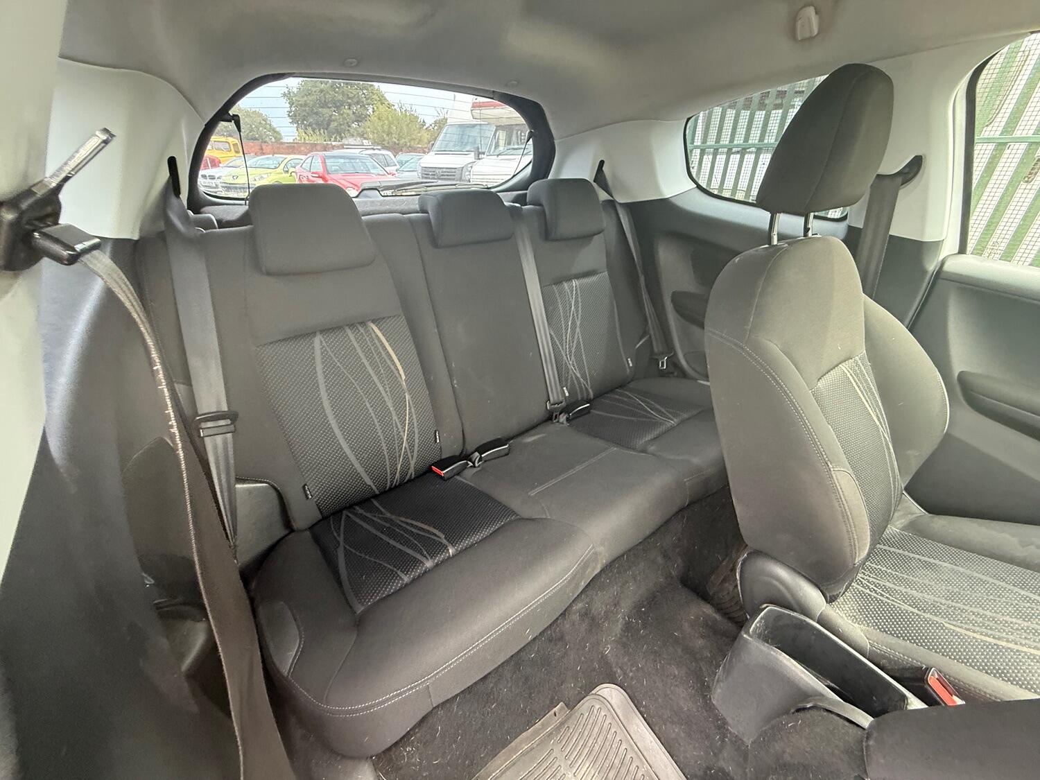 Used Peugeot 208 2012 for sale - 77639168: Photo 11