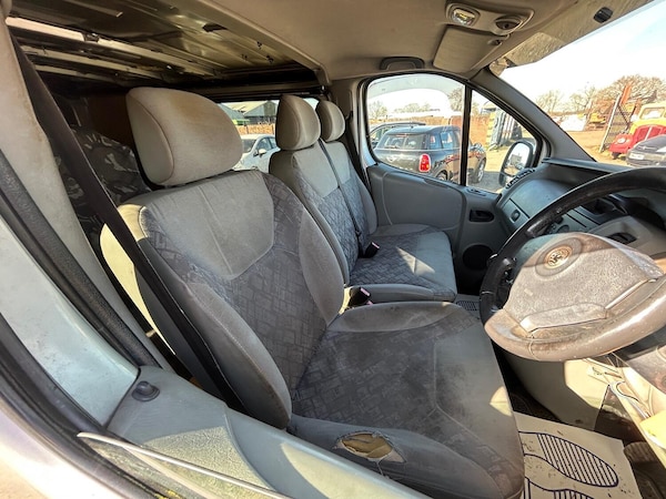 Used Vauxhall Vivaro 2006 for sale - 74055828: Photo 6