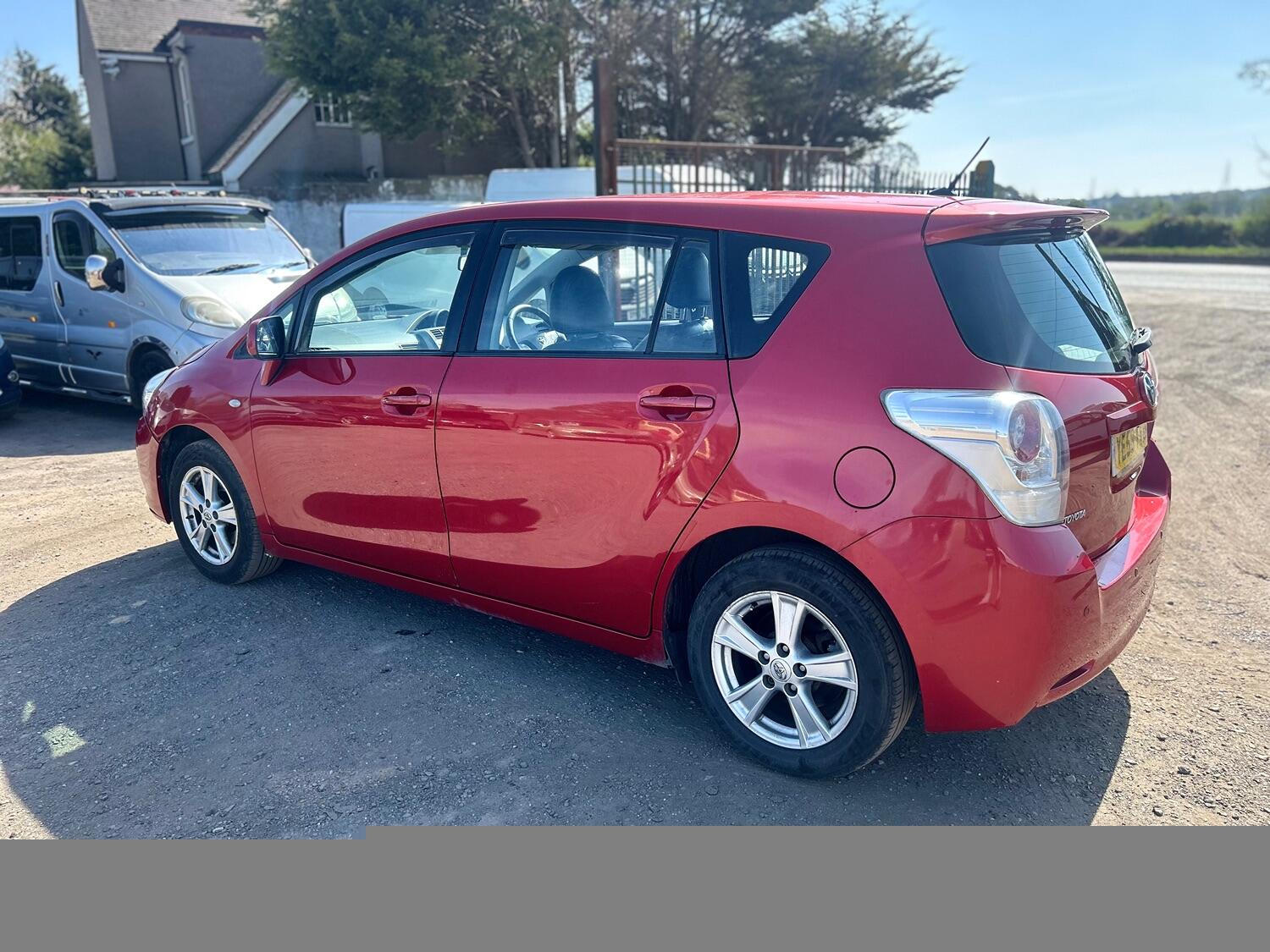 Used Toyota Verso 2010 for sale - 76793506: Photo 6