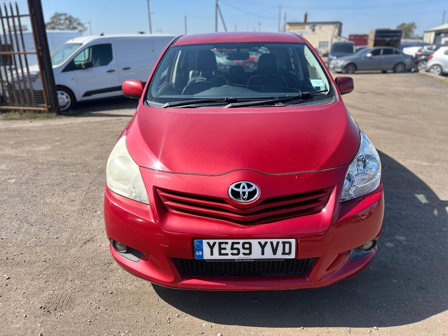 Used Toyota Verso 2010 for sale - 76793506: Photo 8