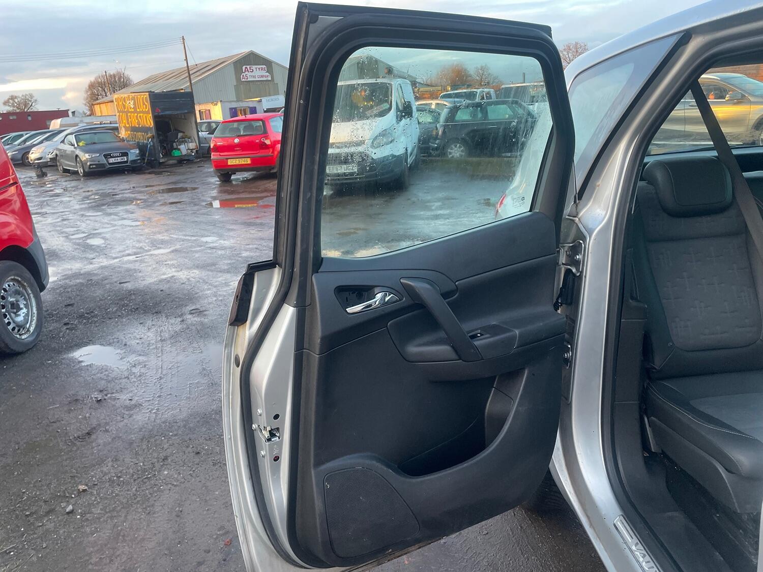 Used Vauxhall Meriva 2013 for sale - 76793496: Photo 11