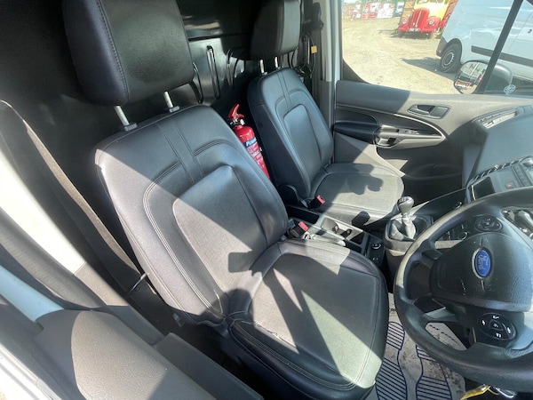 Used Ford Transit Connect 2018 for sale - 74530571: Photo 18