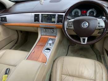 Used Jaguar XF 2010 for sale - 74774669: Photo