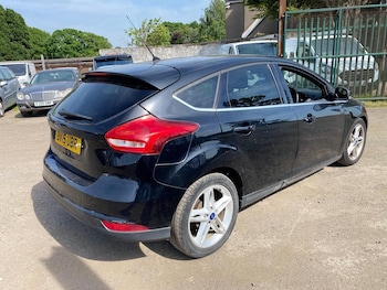 Used Ford Focus 2015 for sale - 74651082: Photo