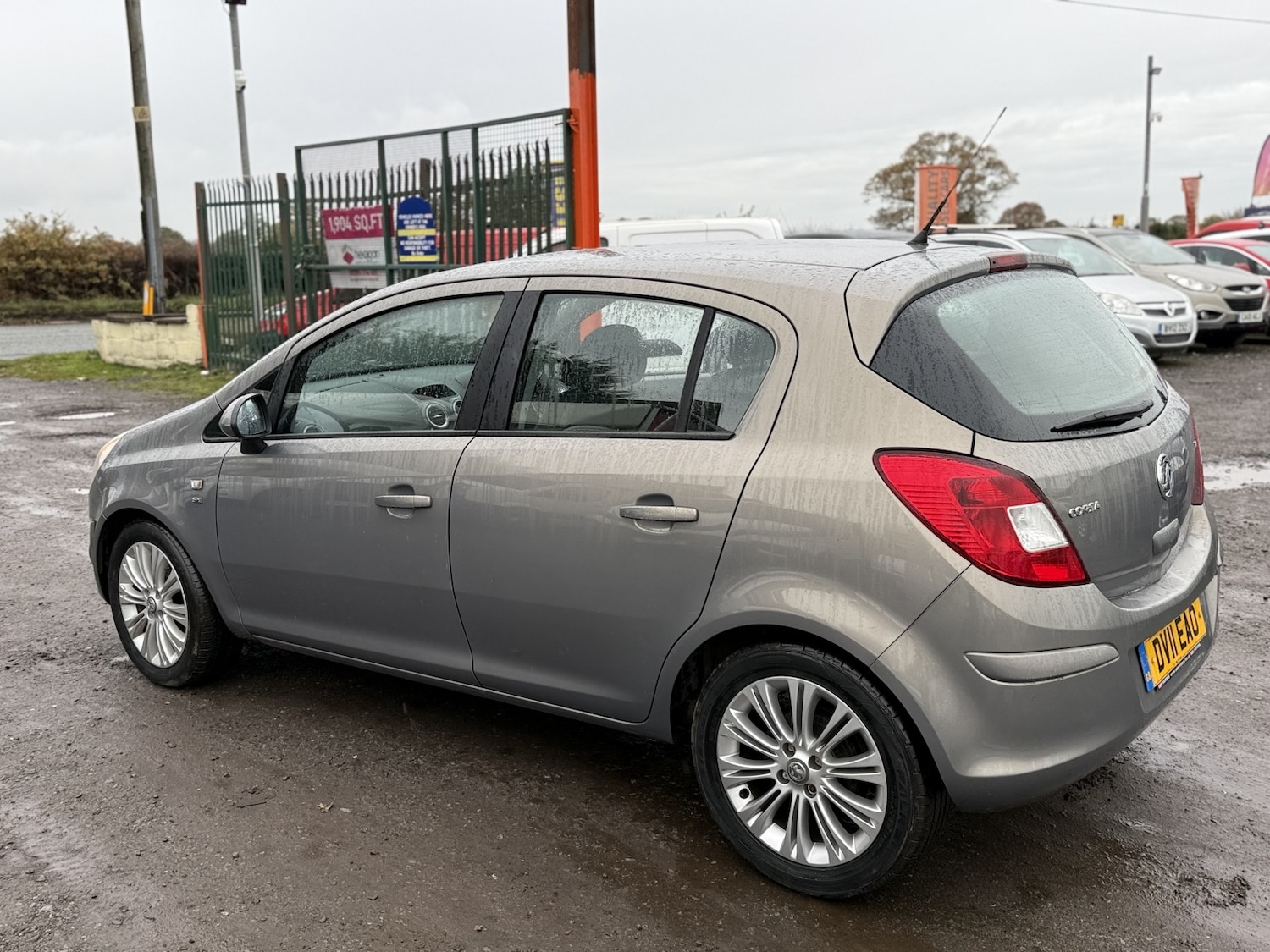 Used Vauxhall Corsa 2011 for sale - 77639156: Photo 5