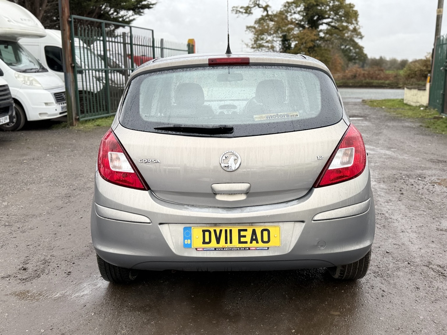 Used Vauxhall Corsa 2011 for sale - 77639156: Photo 7