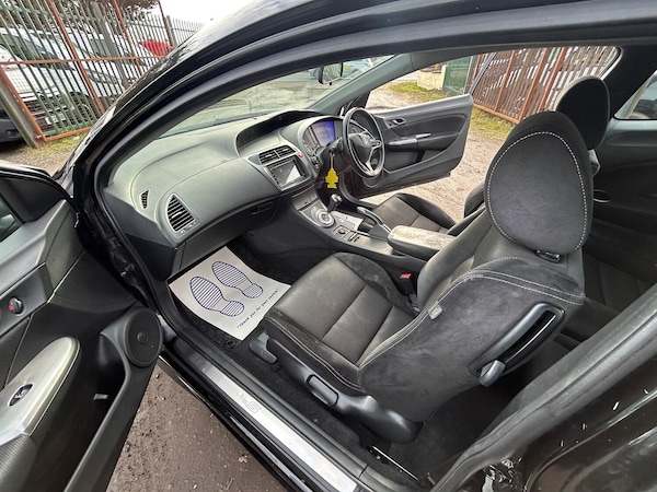 Used Honda Civic 2011 for sale - 73763000: Photo 11