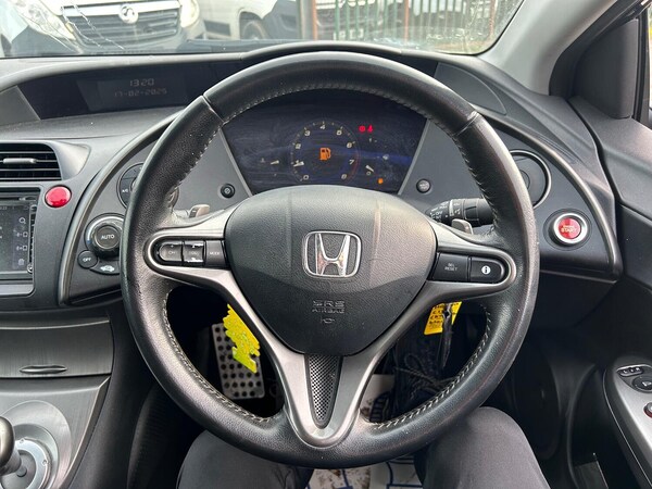 Used Honda Civic 2011 for sale - 73763000: Photo 19