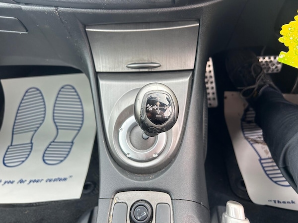 Used Honda Civic 2011 for sale - 73763000: Photo 26