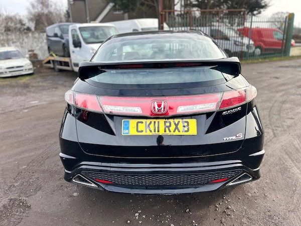 Used Honda Civic 2011 for sale - 73763000: Photo 6