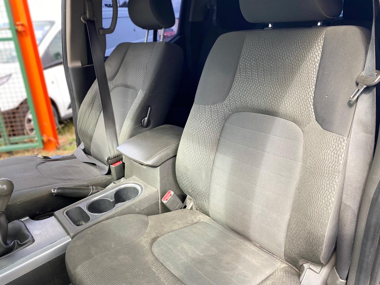 Used Nissan Navara 2011 for sale - 77639162: Photo 7