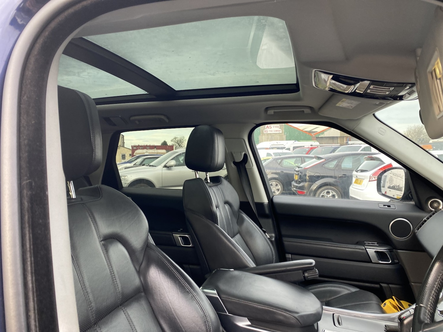 Used Land Rover Range Rover Sport 2017 for sale - 77639183: Photo 12