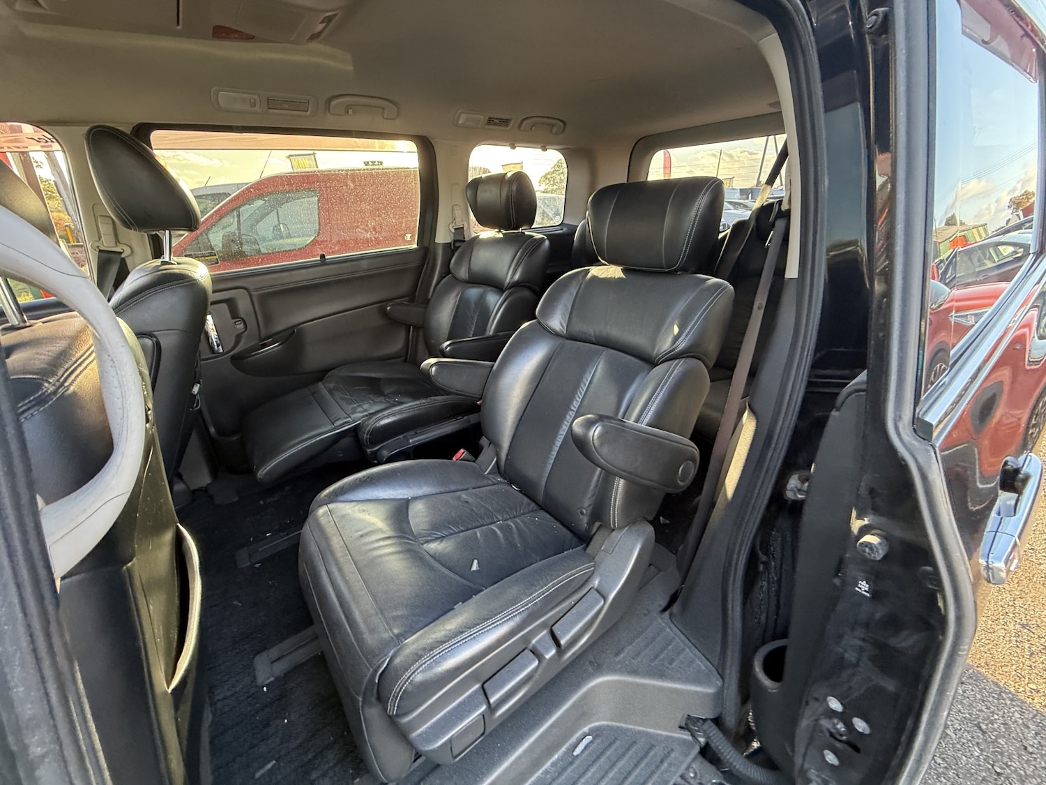 Used Nissan Elgrand 2024 for sale - 77639198: Photo 10