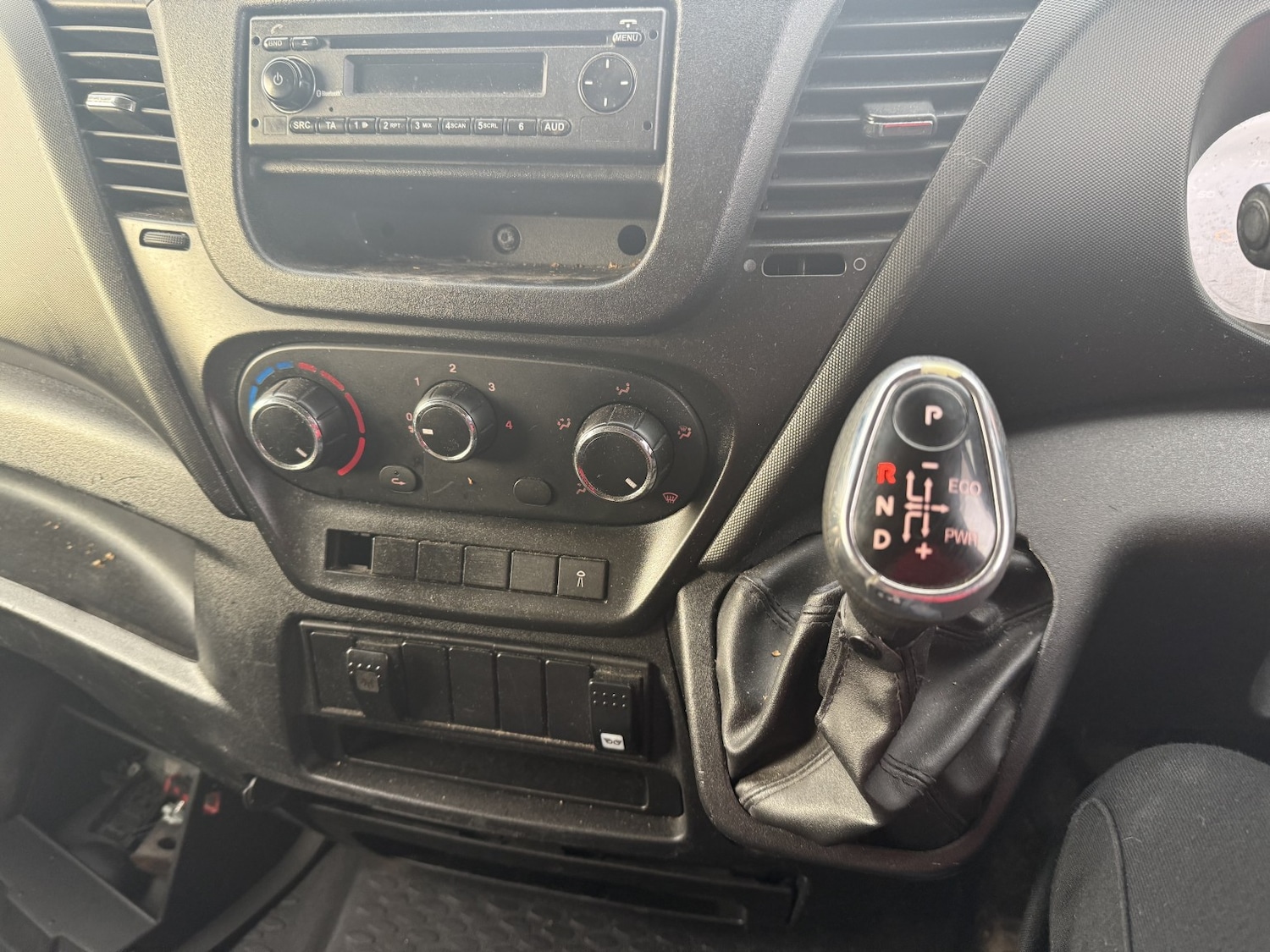 Used Iveco Daily 2015 for sale - 77639194: Photo 9