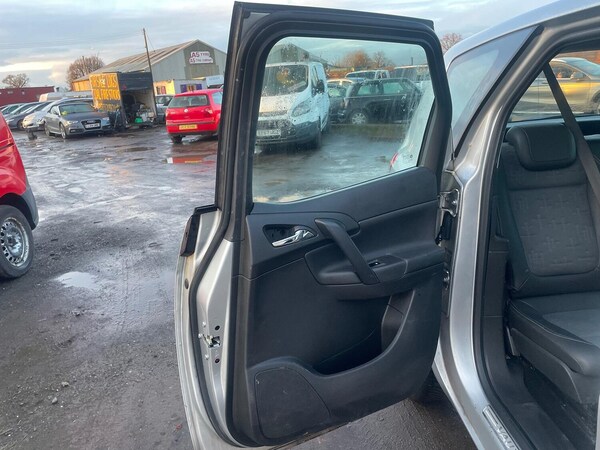 Used Vauxhall Meriva 2013 for sale - 73340470: Photo 11