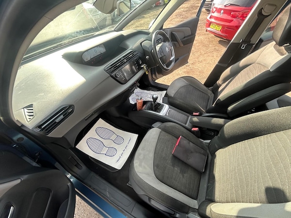Used Citroen C4 Picasso 2016 for sale - 74079650: Photo 12