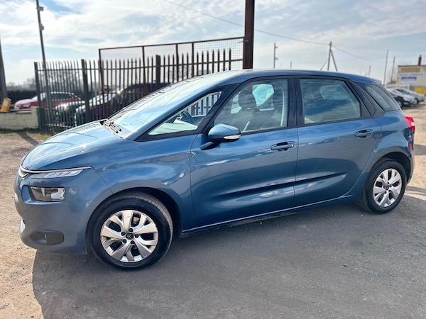 Used Citroen C4 Picasso 2016 for sale - 74079650: Photo 1