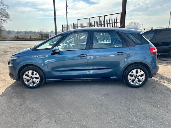 Used Citroen C4 Picasso 2016 for sale - 74079650: Photo 3