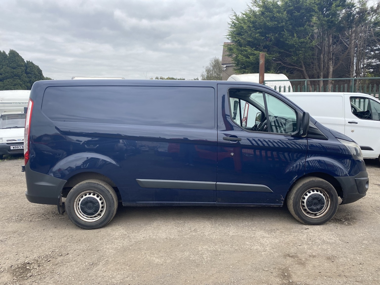 Used Ford Transit Custom 2017 for sale - 77639174: Photo 2