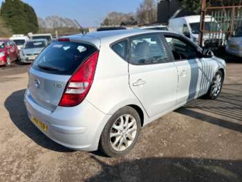 Used Hyundai i30 2010 for sale - 74133150: Photo