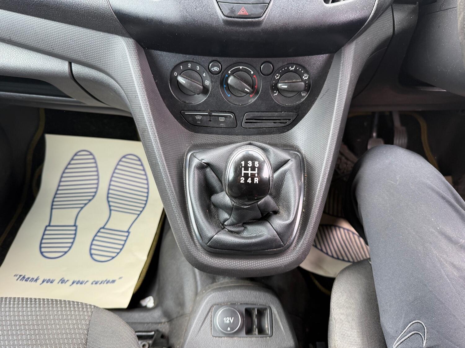 Used Ford Transit Connect 2017 for sale - 76793459: Photo 11