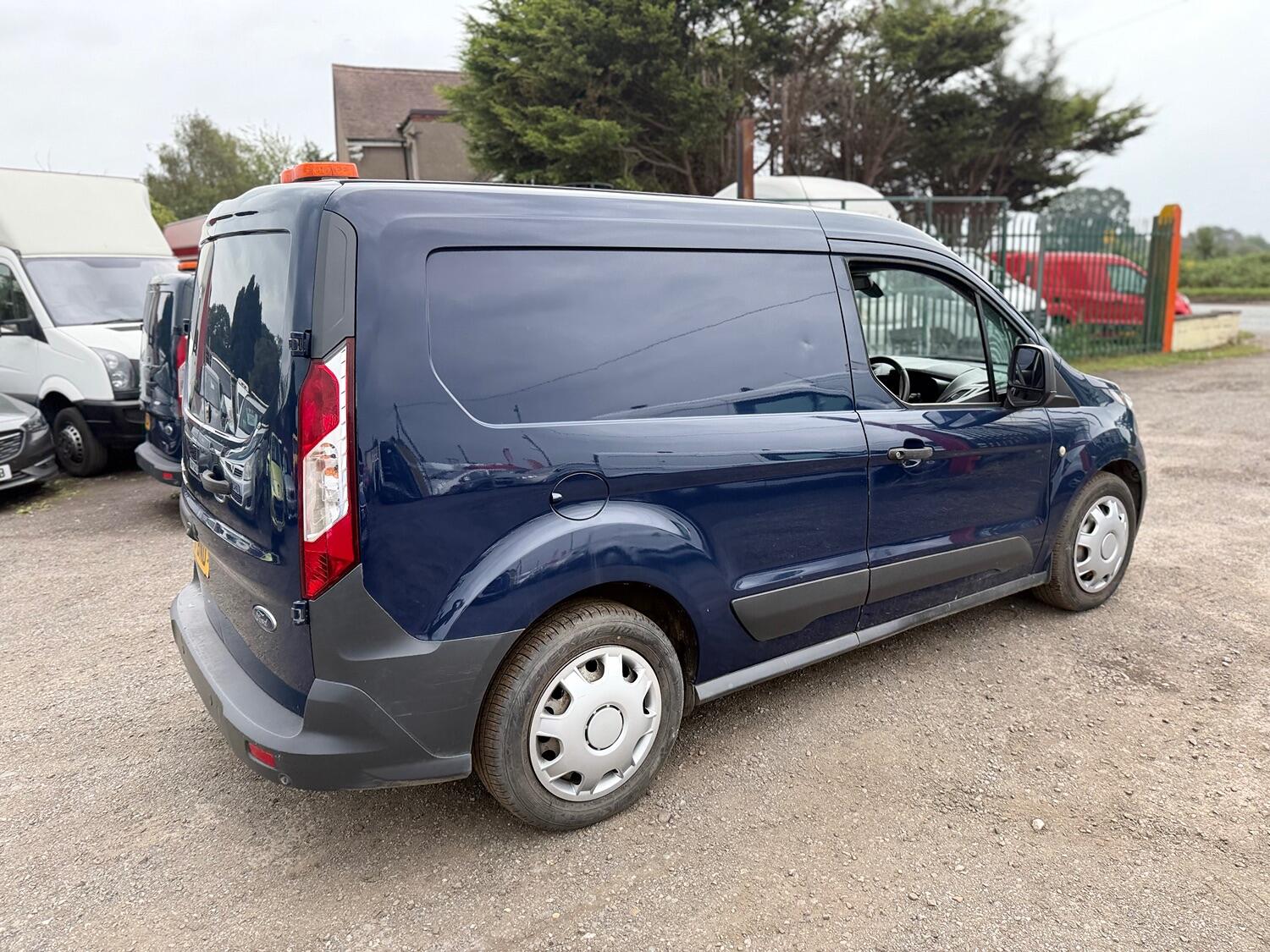 Used Ford Transit Connect 2017 for sale - 76793459: Photo 5