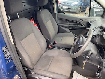 Used Ford Transit Connect 2017 for sale - 74093674: Photo