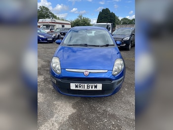 Used Fiat Punto Evo 2011 for sale - 79246459: Photo