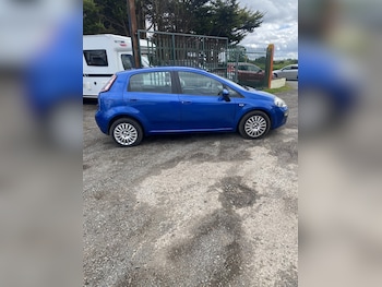 Used Fiat Punto Evo 2011 for sale - 79246459: Photo