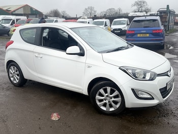 Used Hyundai i20 2012 for sale - 79246577: Photo