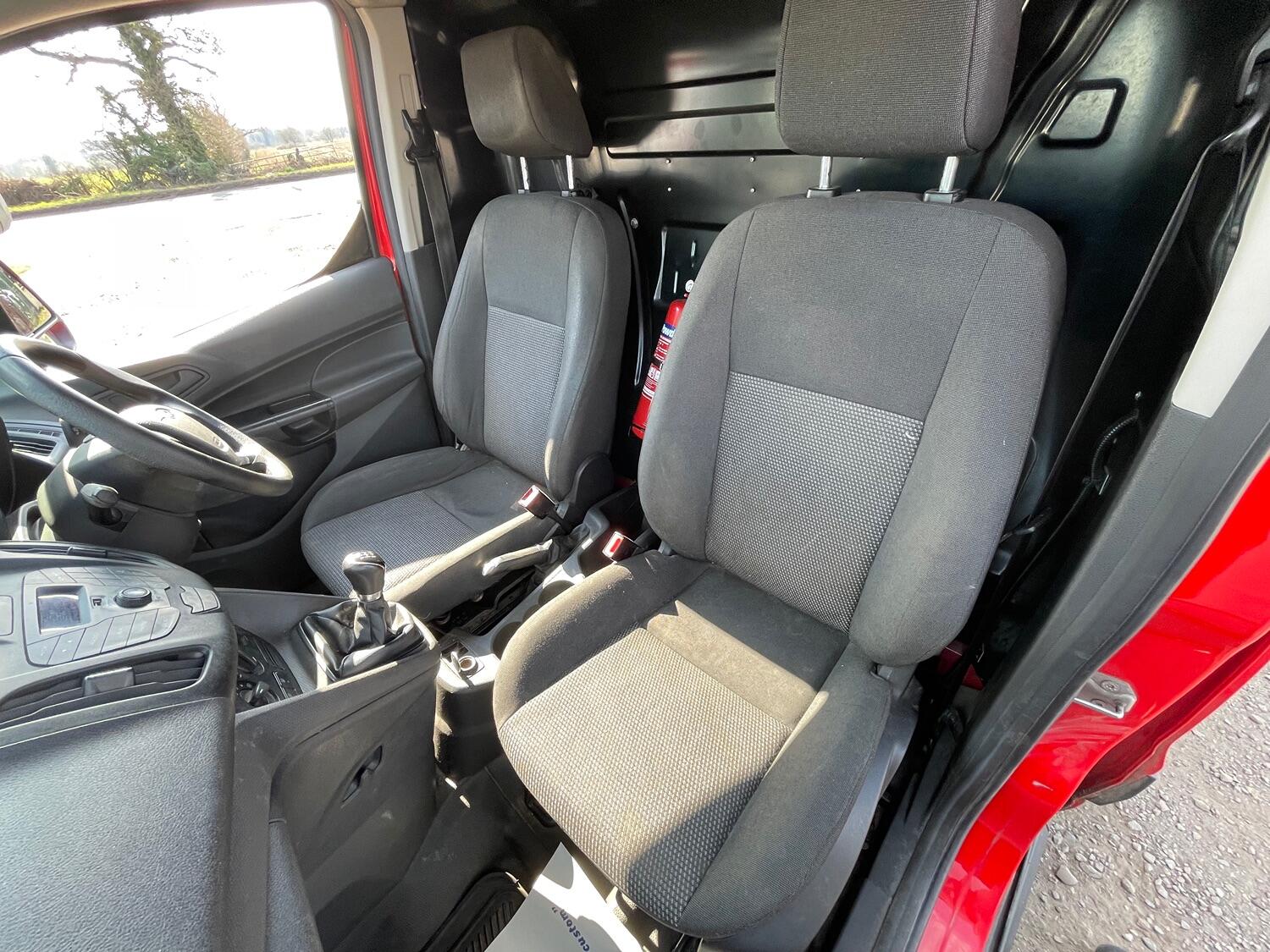 Used Ford Transit Connect 2017 for sale - 76793509: Photo 6