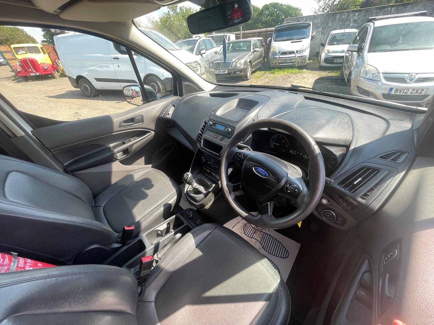 Used Ford Transit Connect 2018 for sale - 76793460: Photo 19