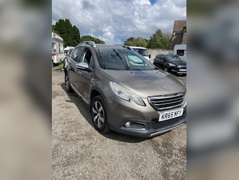 Used Peugeot 2008 2015 for sale - 79246453: Photo