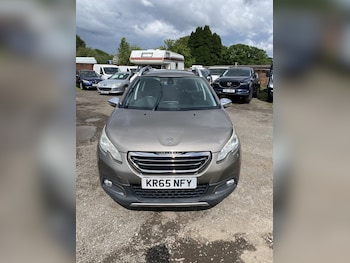 Used Peugeot 2008 2015 for sale - 79246453: Photo