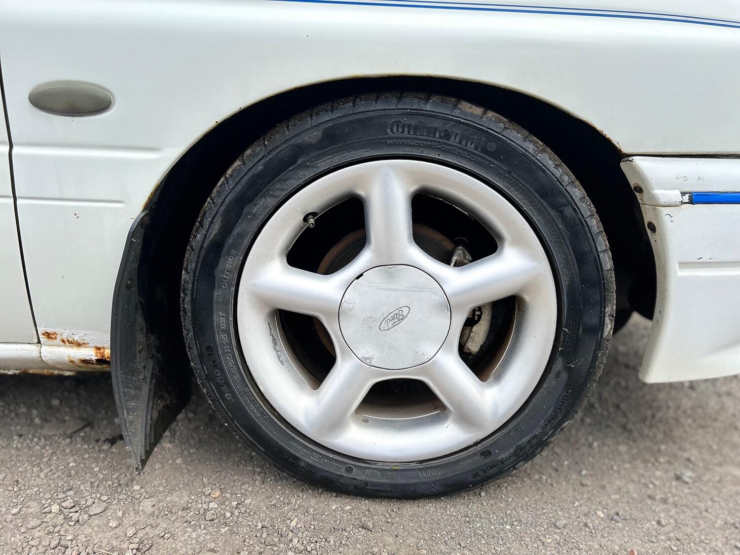 Used Ford Escort 2000 for sale - 77478111: Photo 12